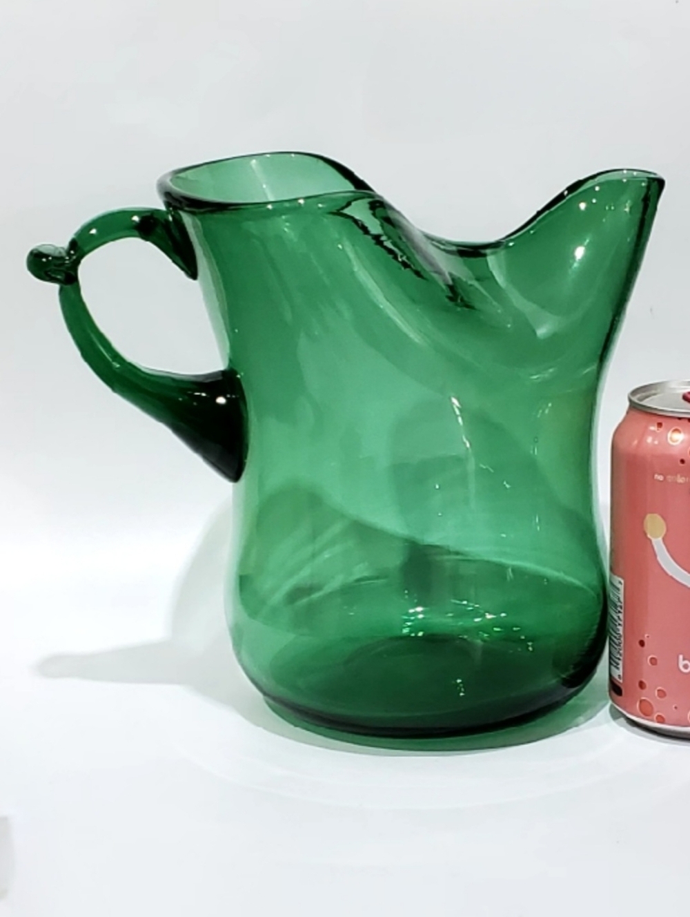 Vntg Empoli Verde/Emerald Green Pinched Spout Mouth-blown Art Glass 72oz Pitcher